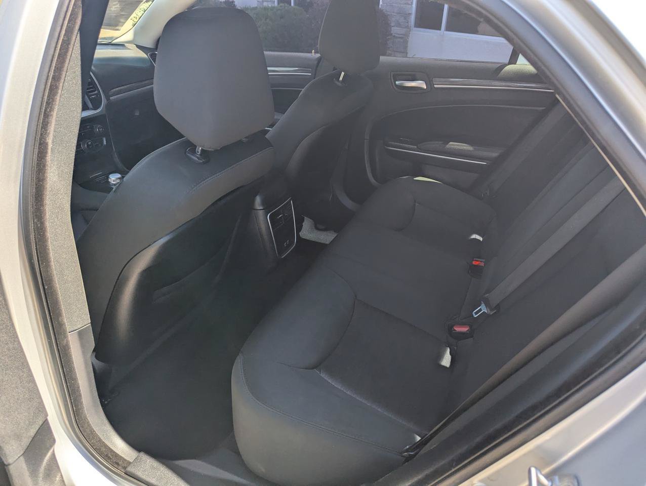 Used 2019 Chrysler 300 Touring w/ Sport Appearance Package RWD image 23