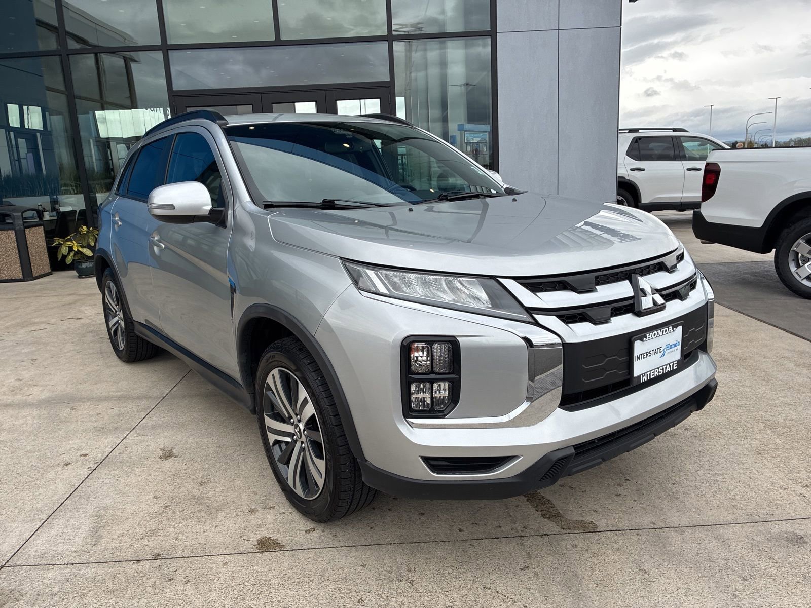 Used 2022 Mitsubishi Outlander Sport GT AWD/4WD image 3