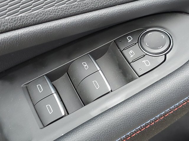 Used 2025 Chevrolet Blazer EV RS AWD/4WD image 23