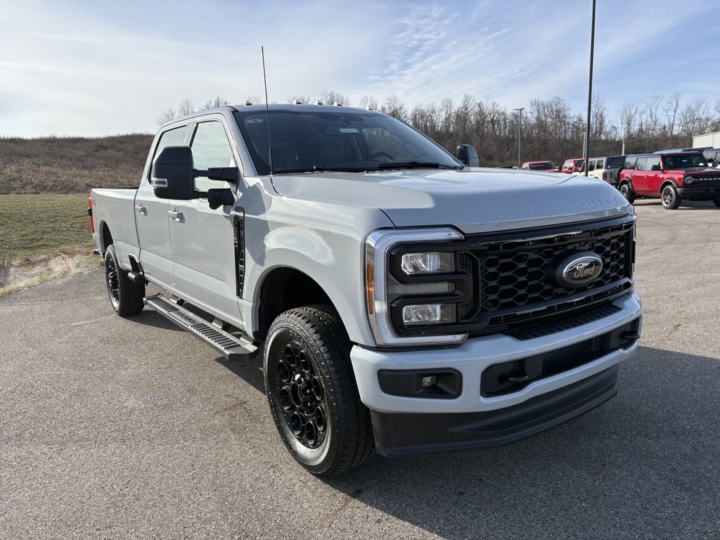 New 2026 Ford F350 XLT w/ XLT Premium Package image 7