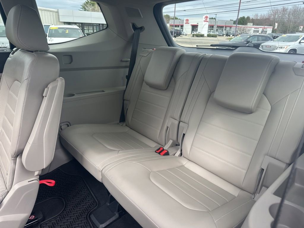 Used 2023 Volkswagen Atlas SEL Premium AWD/4WD image 35