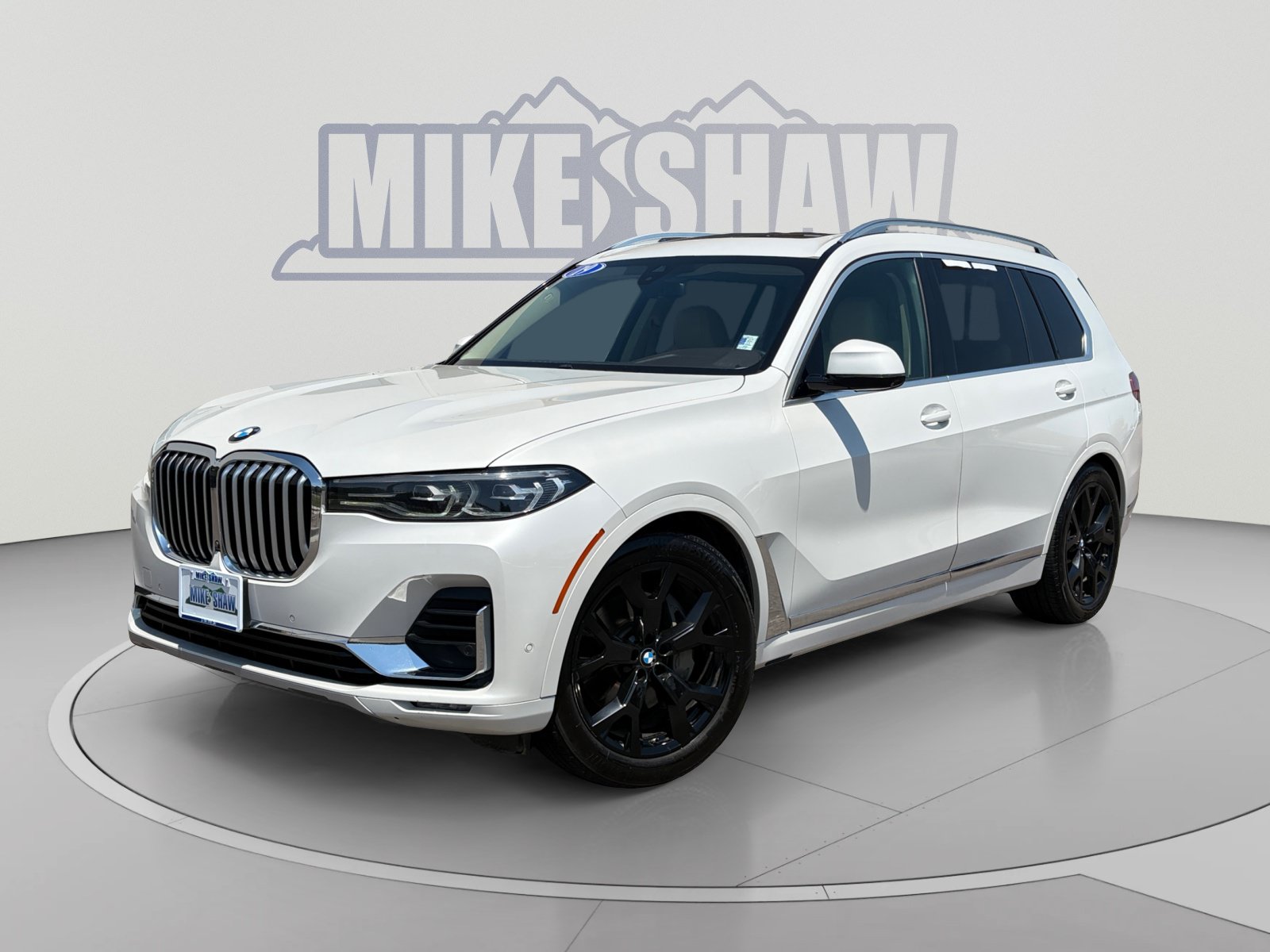 Used 2019 BMW X7 xDrive40i w/ Cold Weather Package AWD/4WD image 1