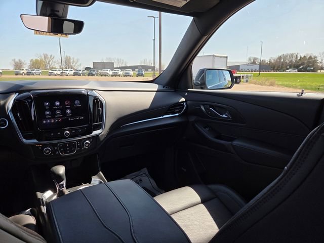 Used 2023 Chevrolet Traverse High Country AWD/4WD image 52