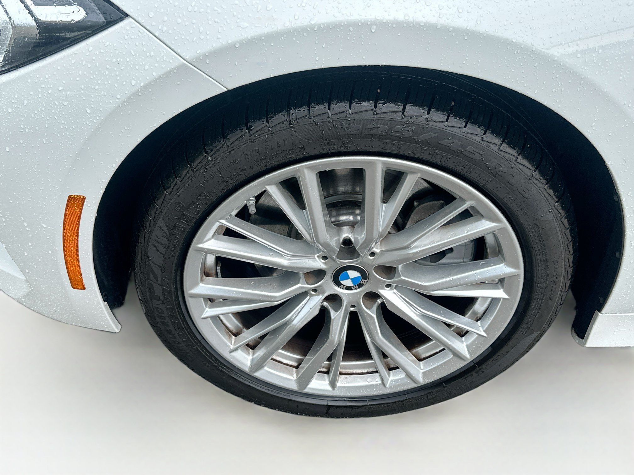 Certified 2024 BMW 330i Sedan w/ Convenience Package RWD image 33