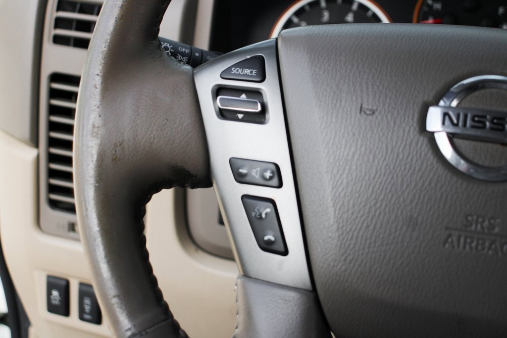 Used 2013 Nissan Titan SV w/ SV Value Truck Pkg image 20