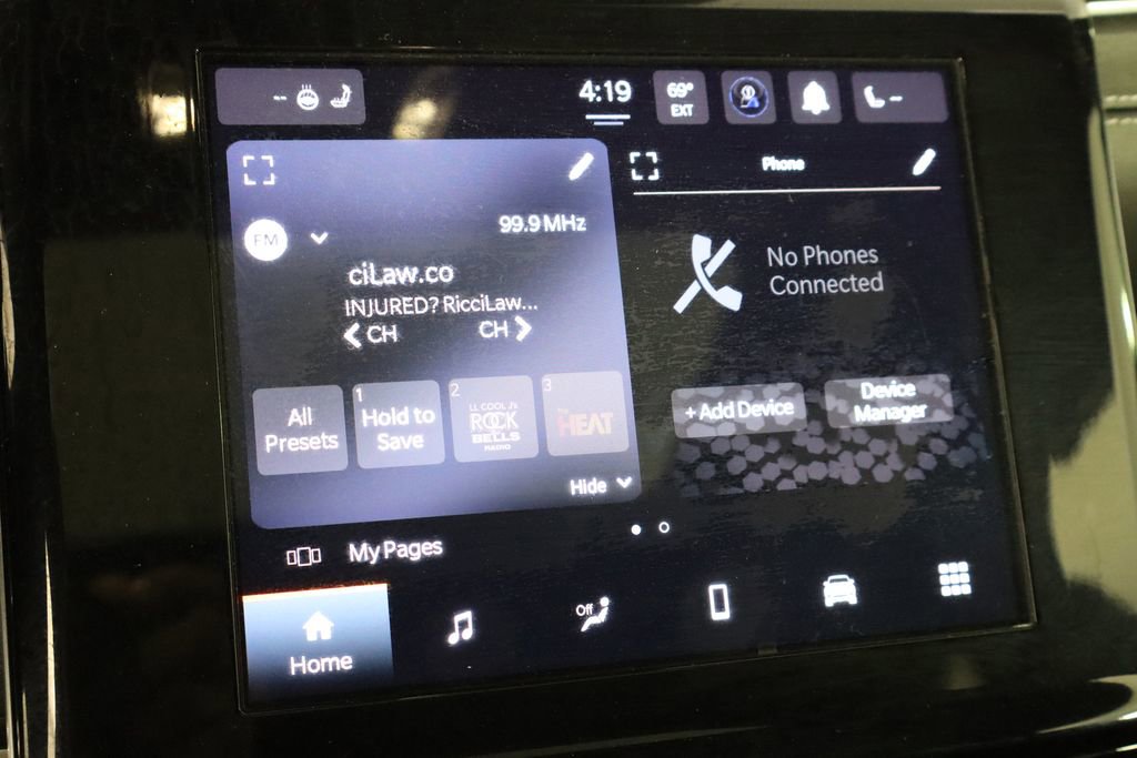 Used 2023 Jeep Grand Cherokee Altitude AWD/4WD image 33