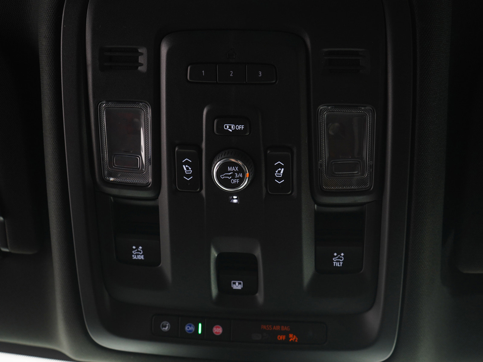 Used 2024 Cadillac Escalade Premium Luxury w/ Performance Package image 30