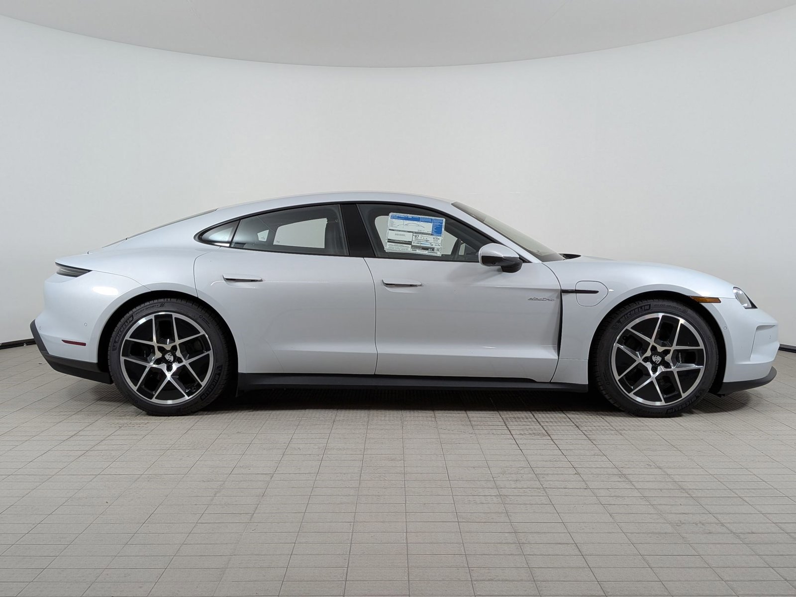 New 2026 Porsche Taycan AWD/4WD image 8