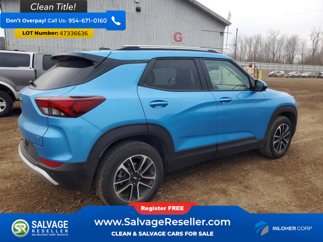 Used 2025 Chevrolet TrailBlazer LT w/ Convenience Package FWD image 4