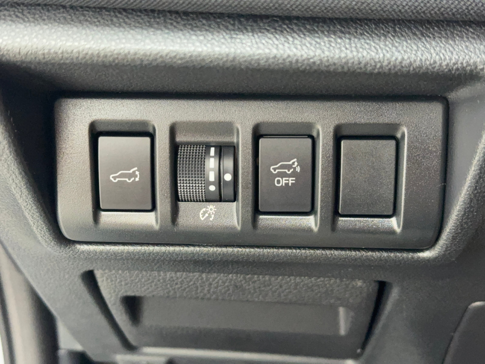 Used 2023 Subaru Outback Premium AWD/4WD image 35