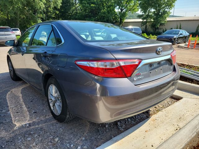 Used 2016 Toyota Camry LE FWD image 4