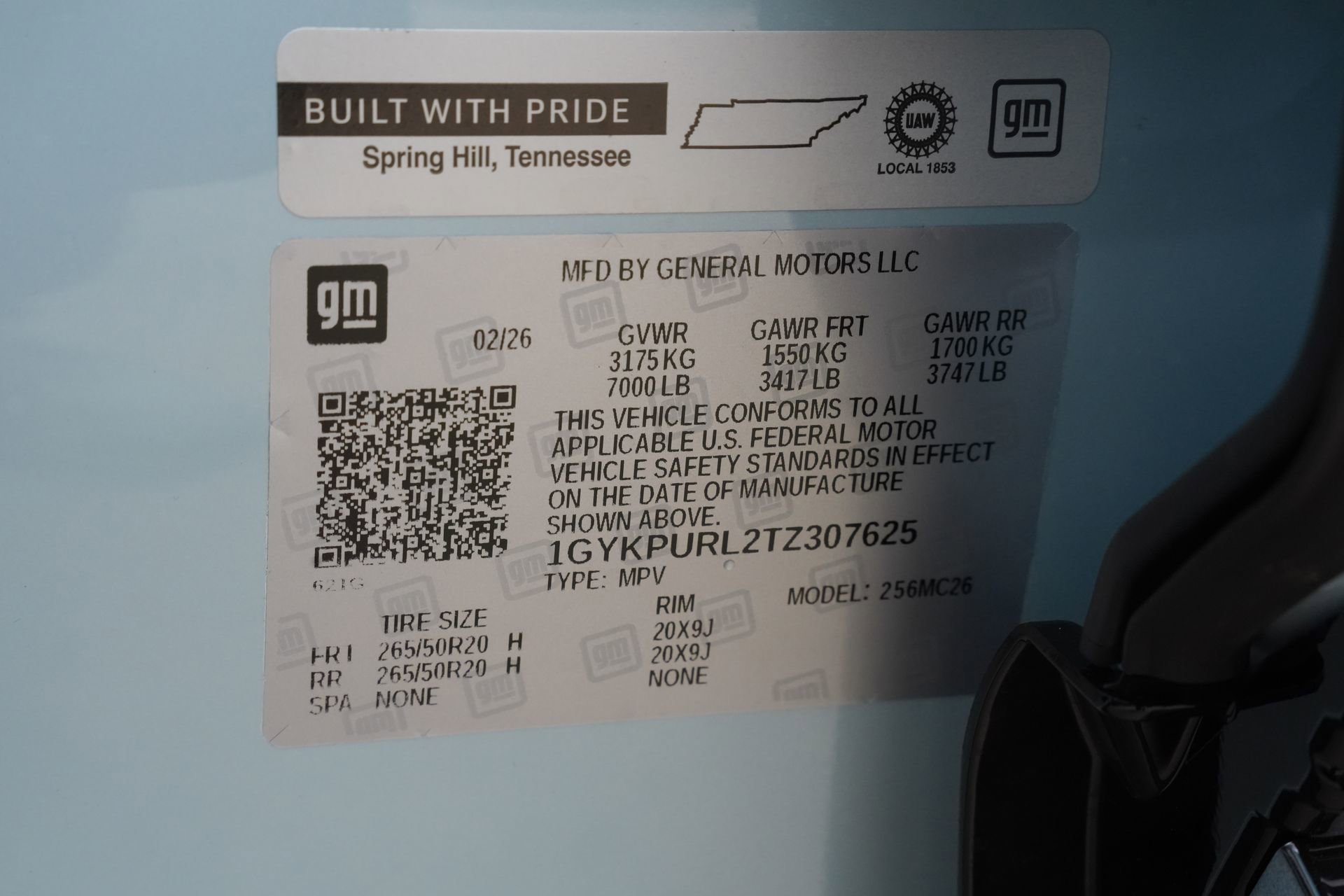 New 2026 Cadillac Lyriq Sport w/ LPO, Floor Liner Package image 32