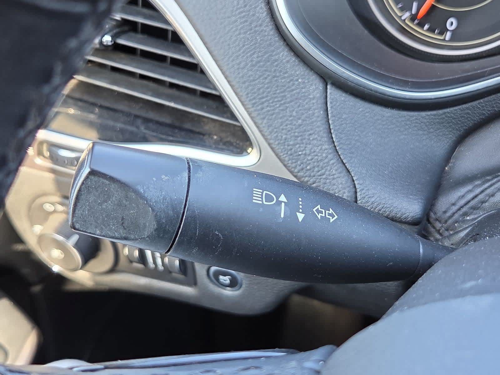 Used 2019 Jeep Cherokee Limited AWD/4WD image 27
