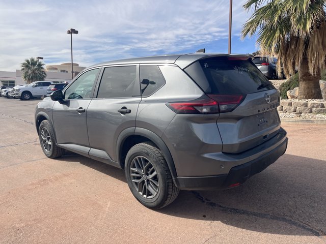 Used 2024 Nissan Rogue S FWD image 6