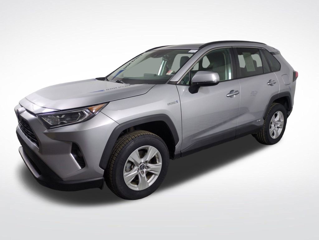 Used 2019 Toyota RAV4 XLE image 1