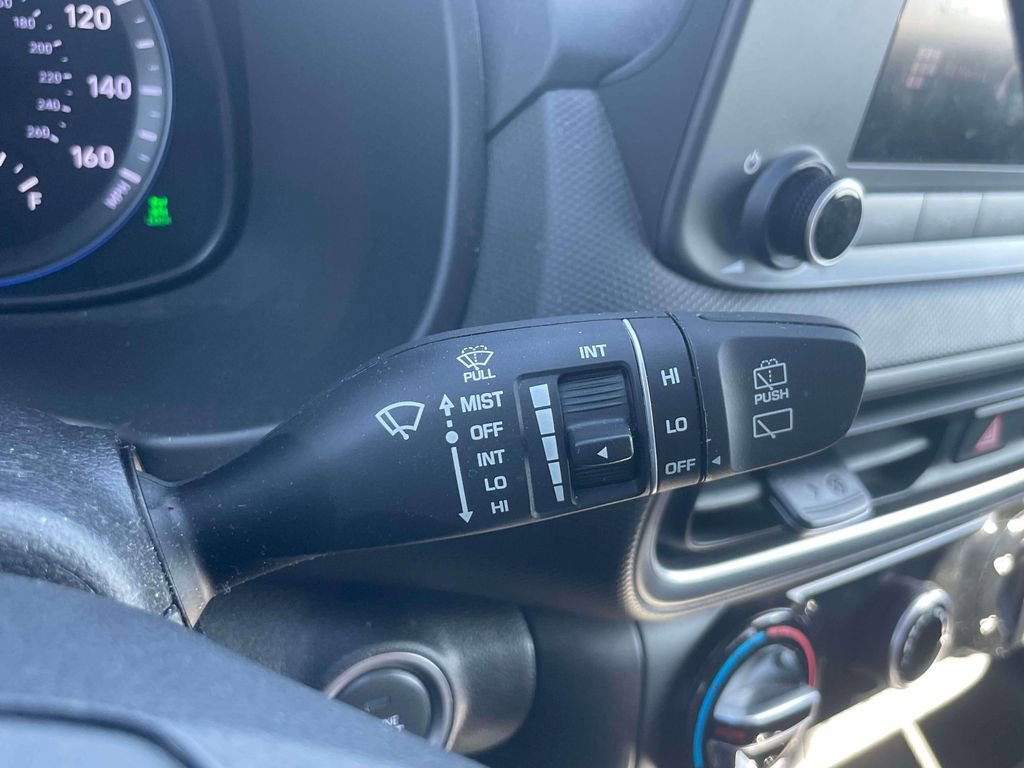 Used 2023 Hyundai Kona SEL image 24