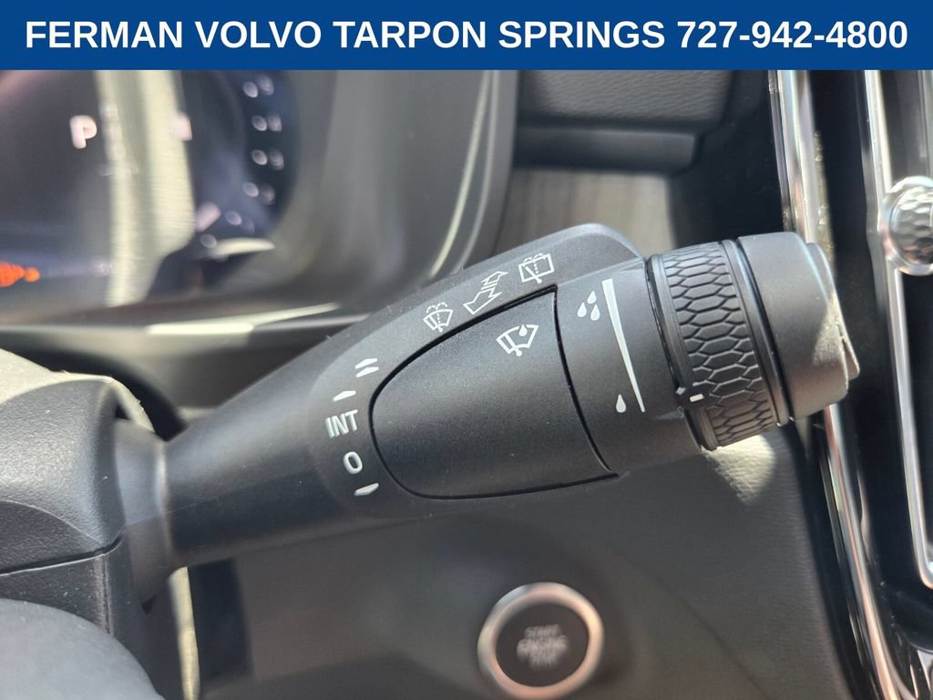 New 2026 Volvo XC40 B5 Plus w/ Climate Package AWD/4WD image 30
