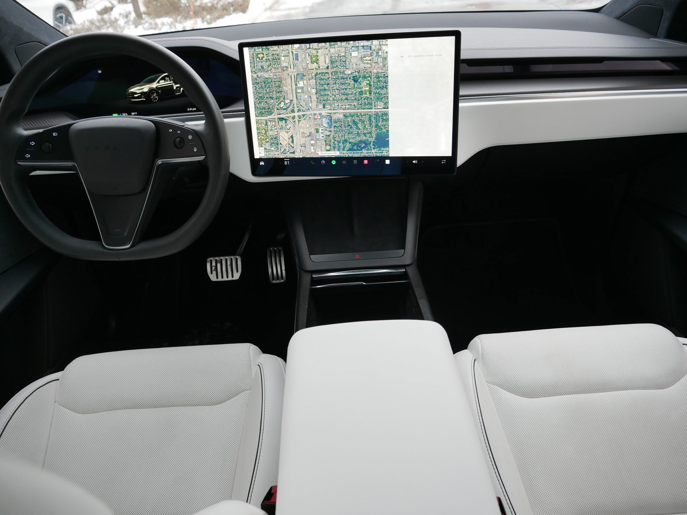 Used 2024 Tesla Model X Plaid image 10