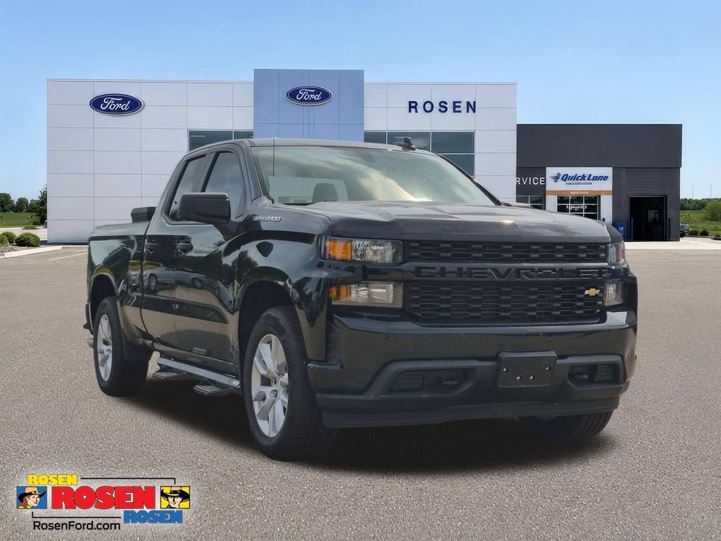 Used 2020 Chevrolet Silverado 1500 Custom w/ Custom Value Package