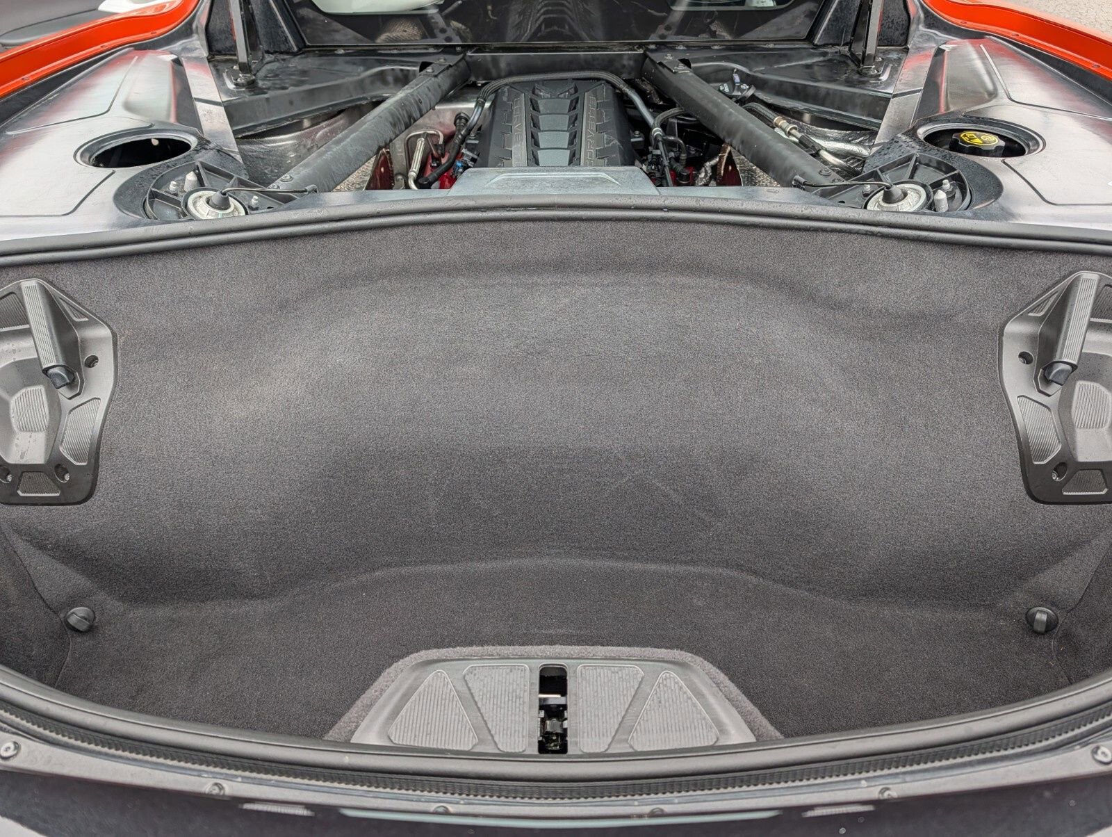 Used 2020 Chevrolet Corvette Stingray Preferred Cpe w/ 2LT Preferred Equipment Group image 29