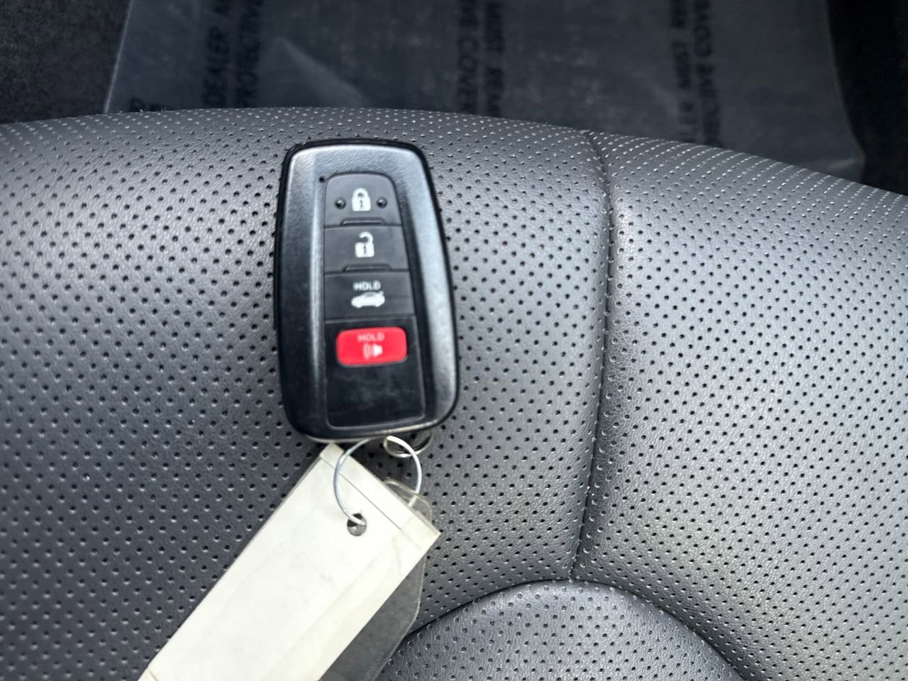 Used 2021 Toyota Avalon XSE image 27