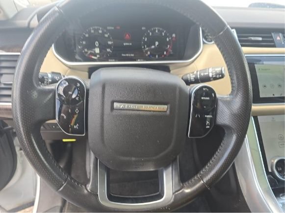 Used 2019 Land Rover Range Rover Sport SE AWD/4WD image 5