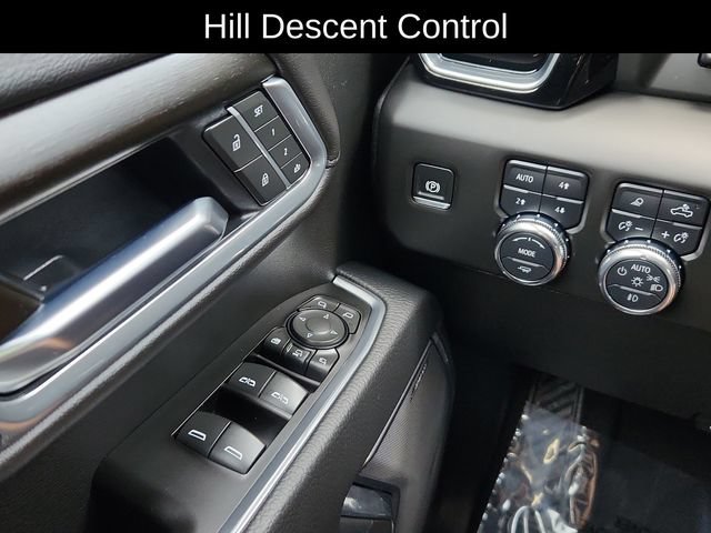 Used 2025 GMC Sierra 2500 Denali w/ Denali Reserve Package AWD/4WD image 39