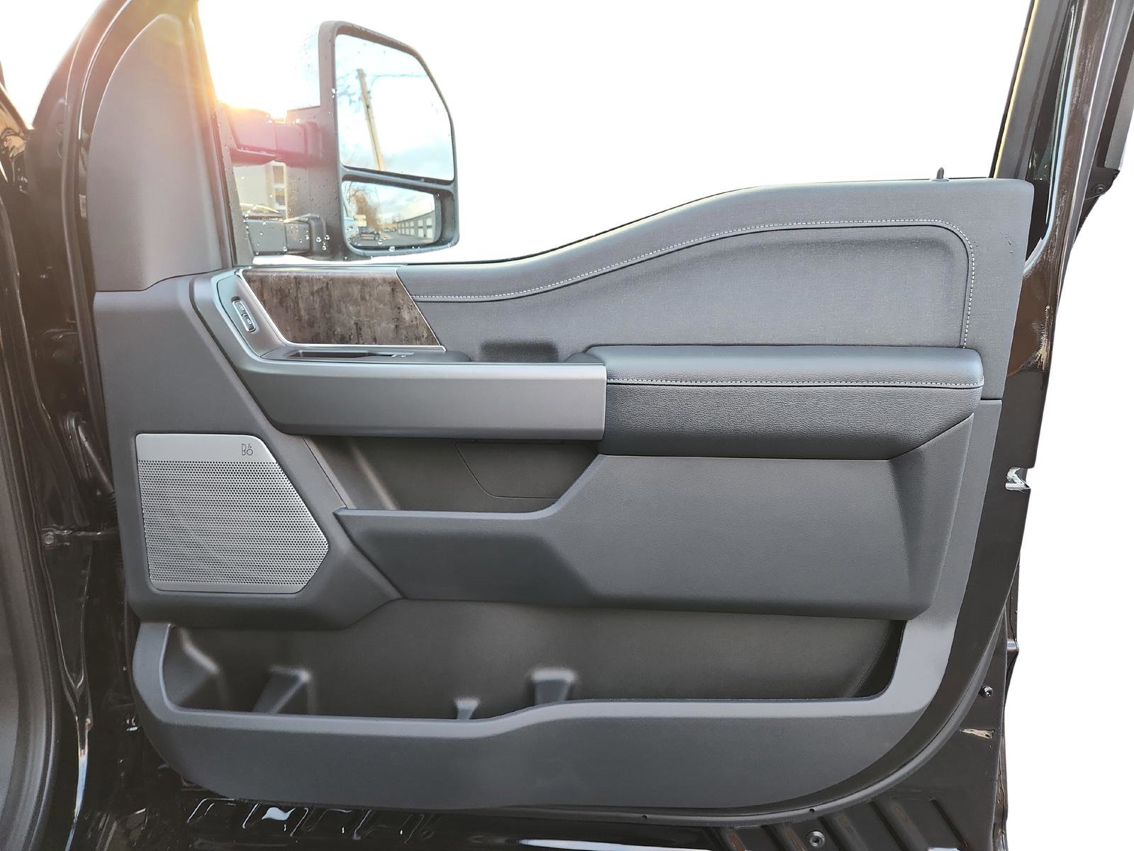 New 2026 Ford F350 Lariat w/ Lariat Premium Package image 27