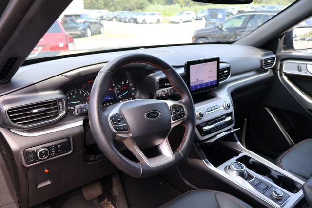 Used 2023 Ford Explorer Timberline w/ Timberline Technology Package AWD/4WD image 8
