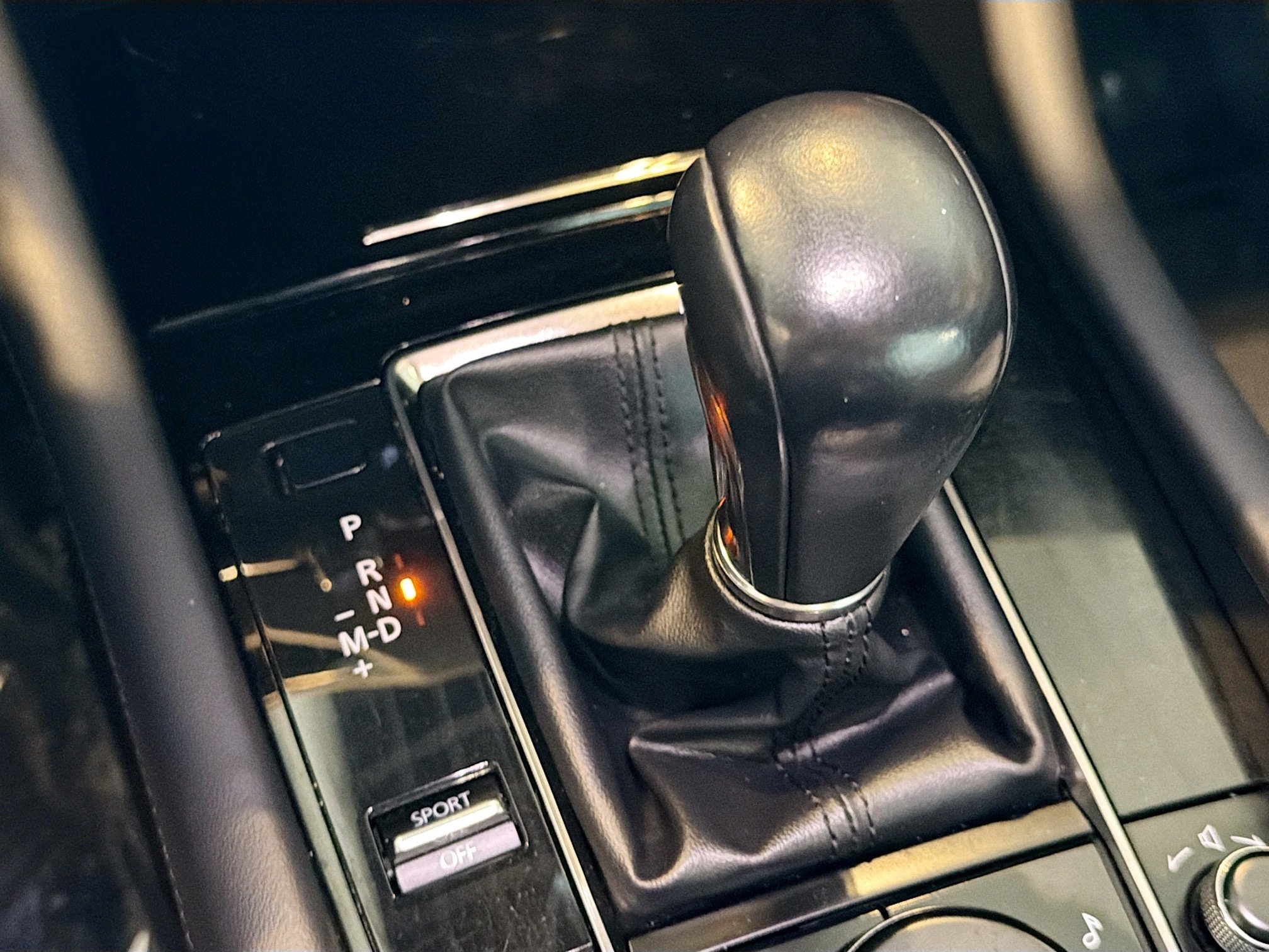 Used 2019 MAZDA MAZDA3 AWD Sedan w/ Premium Package image 24