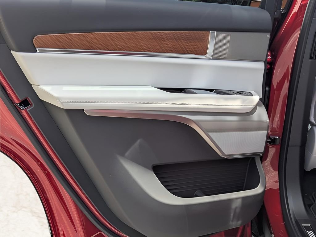 New 2026 Cadillac Vistiq Sport AWD/4WD image 13