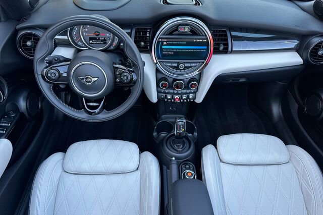 Used 2020 MINI Cooper S image 11