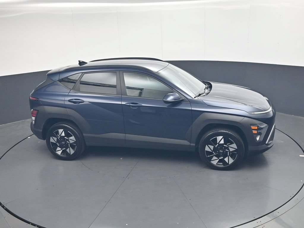 Used 2025 Hyundai Kona SEL AWD/4WD image 35