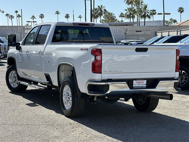 Used 2025 Chevrolet Silverado 3500 LT w/ Convenience Package image 6