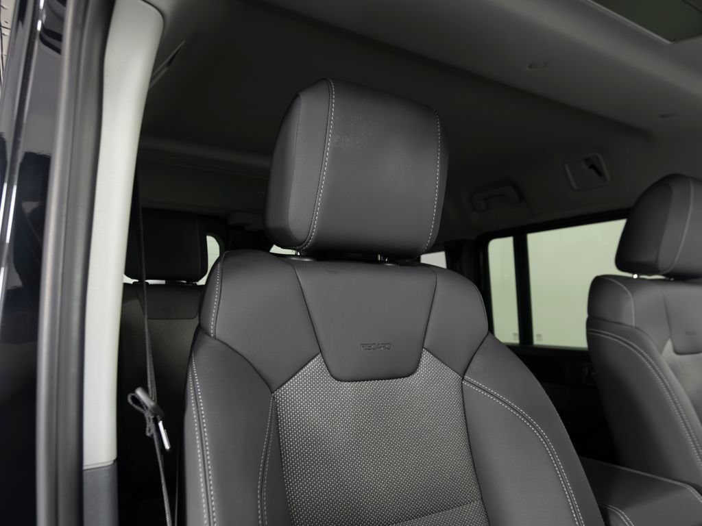 Used 2024 INEOS Grenadier AWD/4WD image 37
