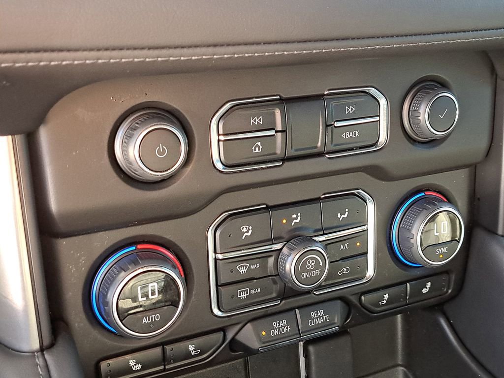 Used 2023 Chevrolet Tahoe Z71 image 28