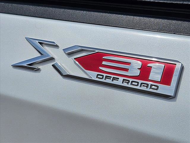 Used 2020 GMC Sierra 1500 SLT w/ SLT Premium Plus Package AWD/4WD image 30