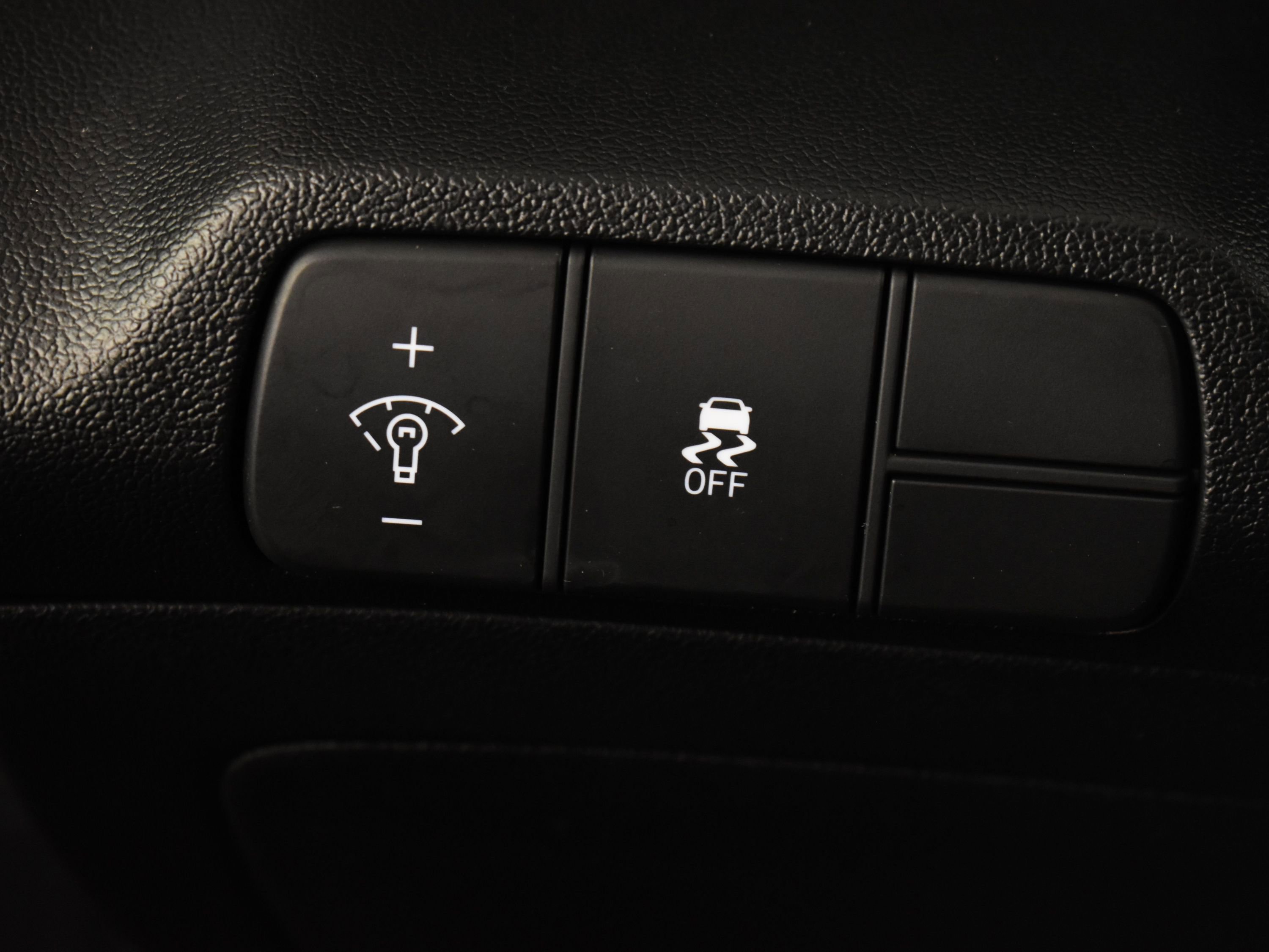 Used 2025 Hyundai Elantra SEL image 43