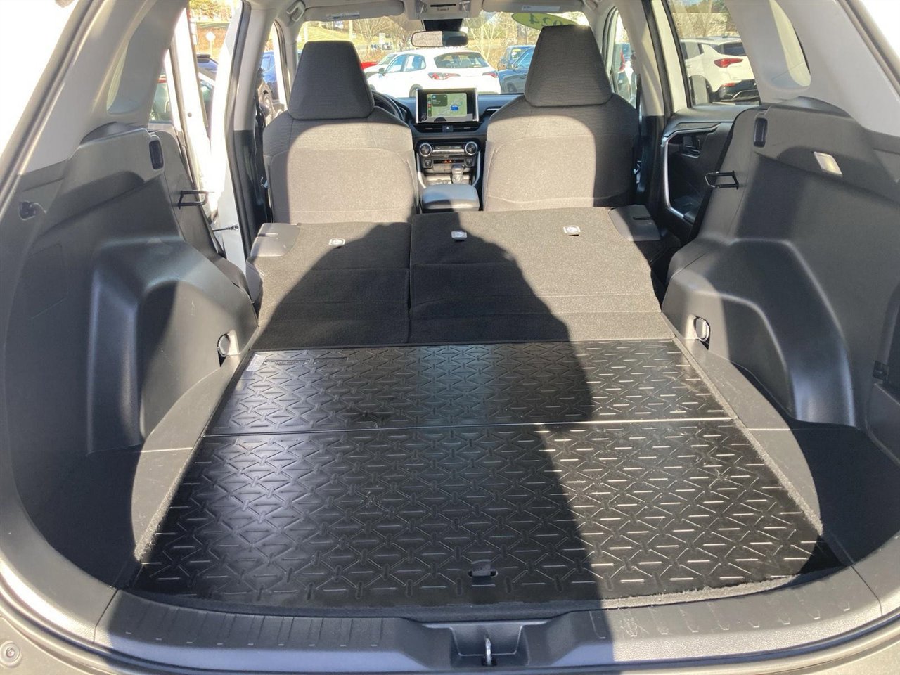 Used 2024 Toyota RAV4 LE image 13