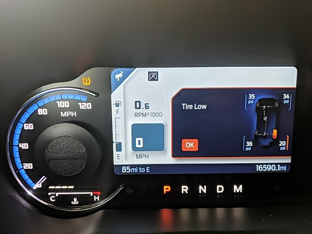 Certified 2021 Ford Bronco Outer Banks w/ Sasquatch Package image 23