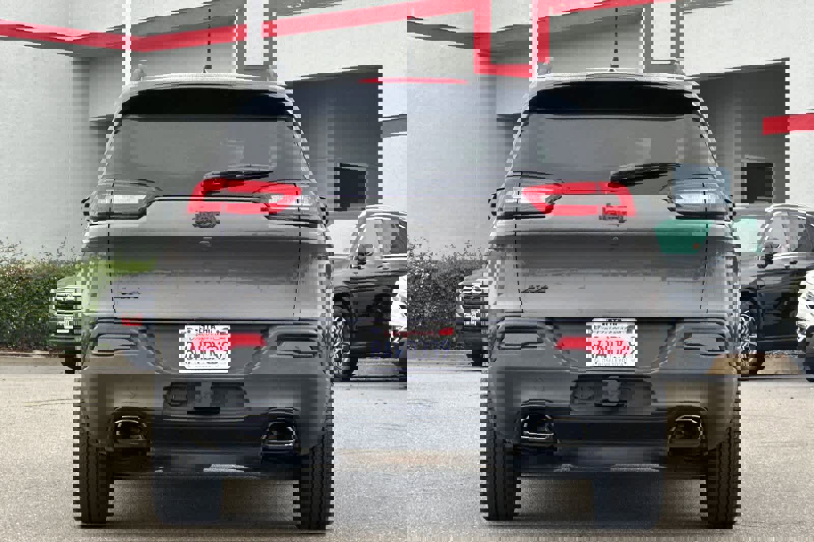 Used 2017 Jeep Cherokee High Altitude image 8