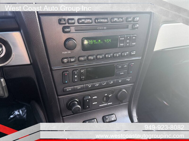 Used 2004 Ford Thunderbird Deluxe RWD image 16