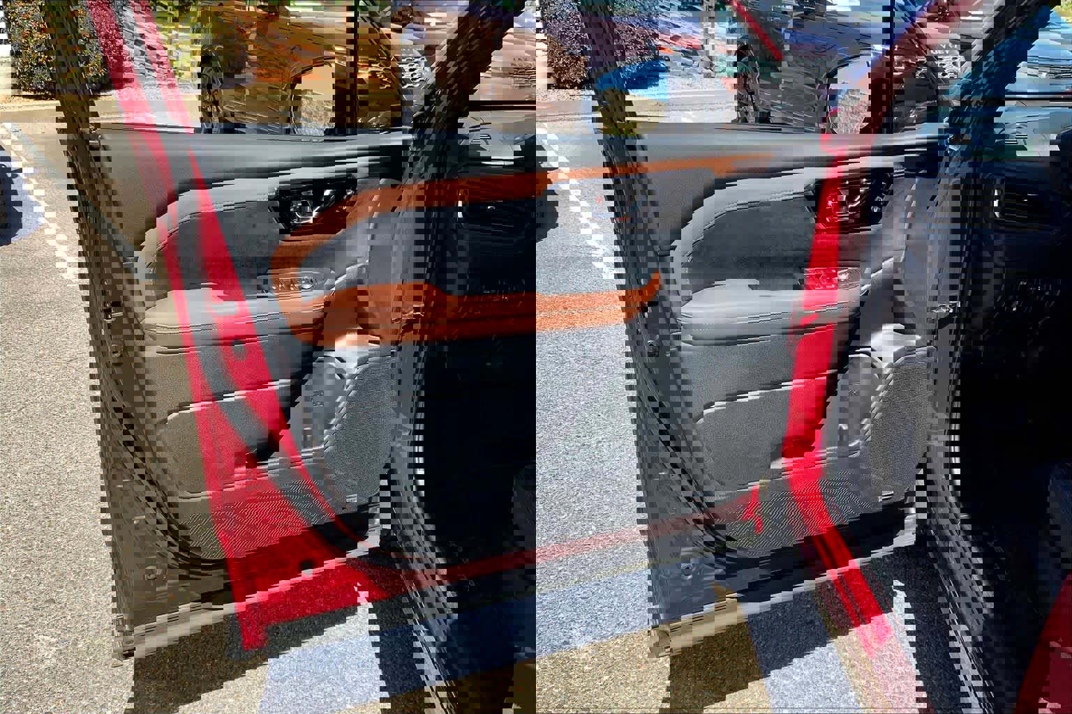 Used 2025 Subaru Forester Touring image 21