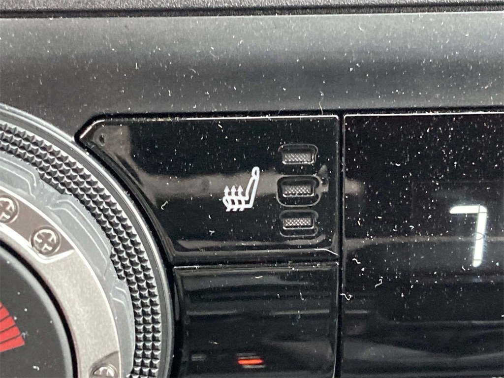 Used 2025 Toyota 4Runner TRD Off-Road image 11