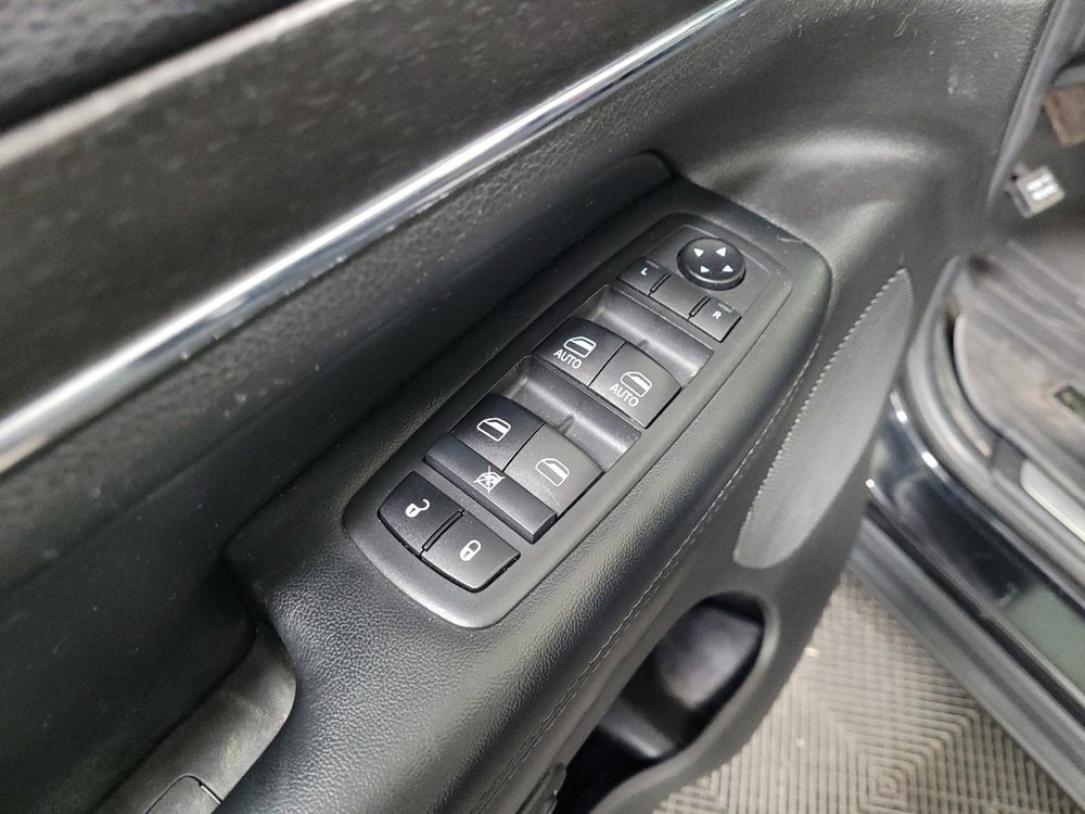 Used 2018 Jeep Grand Cherokee Limited w/ Luxury Group II AWD/4WD image 27