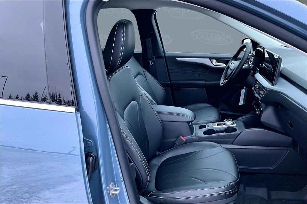 New 2026 Ford Escape Platinum w/ Premium Technology Package image 11