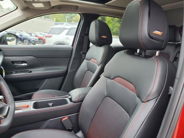 New 2026 Nissan Kicks SR w/ SR Premium Package image 21