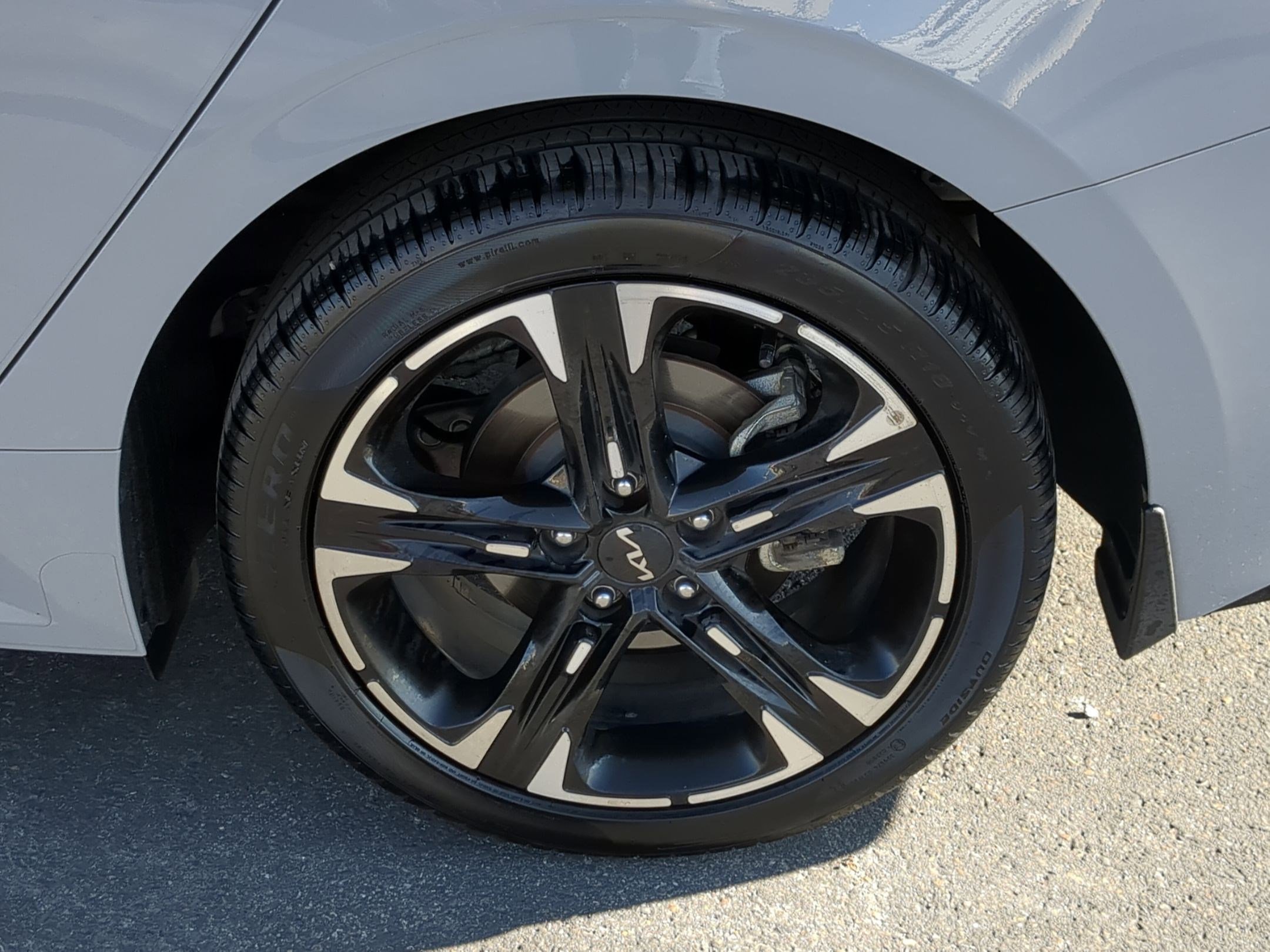 Used 2023 Kia K5 GT-Line image 12