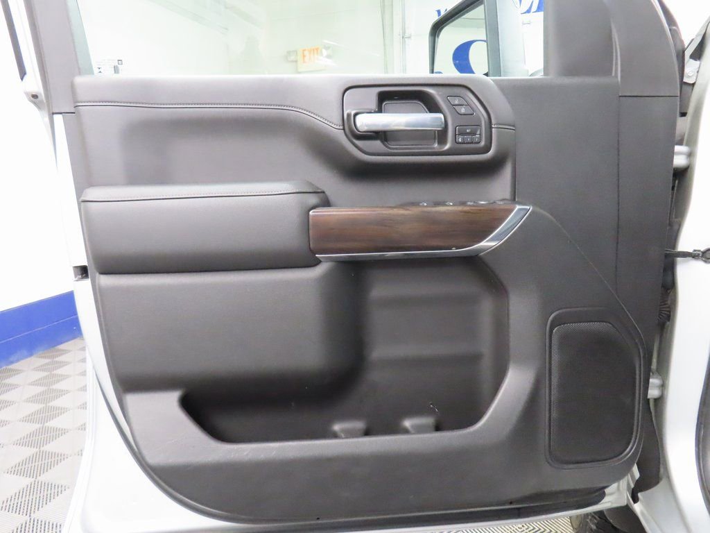 Used 2022 GMC Sierra 2500 SLT w/ SLT Convenience Package image 50