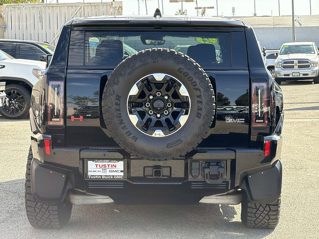 Used 2024 GMC Hummer EV 2X w/ Extreme Off-Road Package AWD/4WD image 6